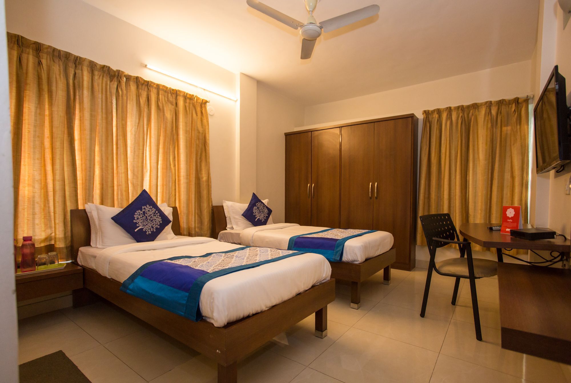 Hotel Oyo 10934 Eminent Pune