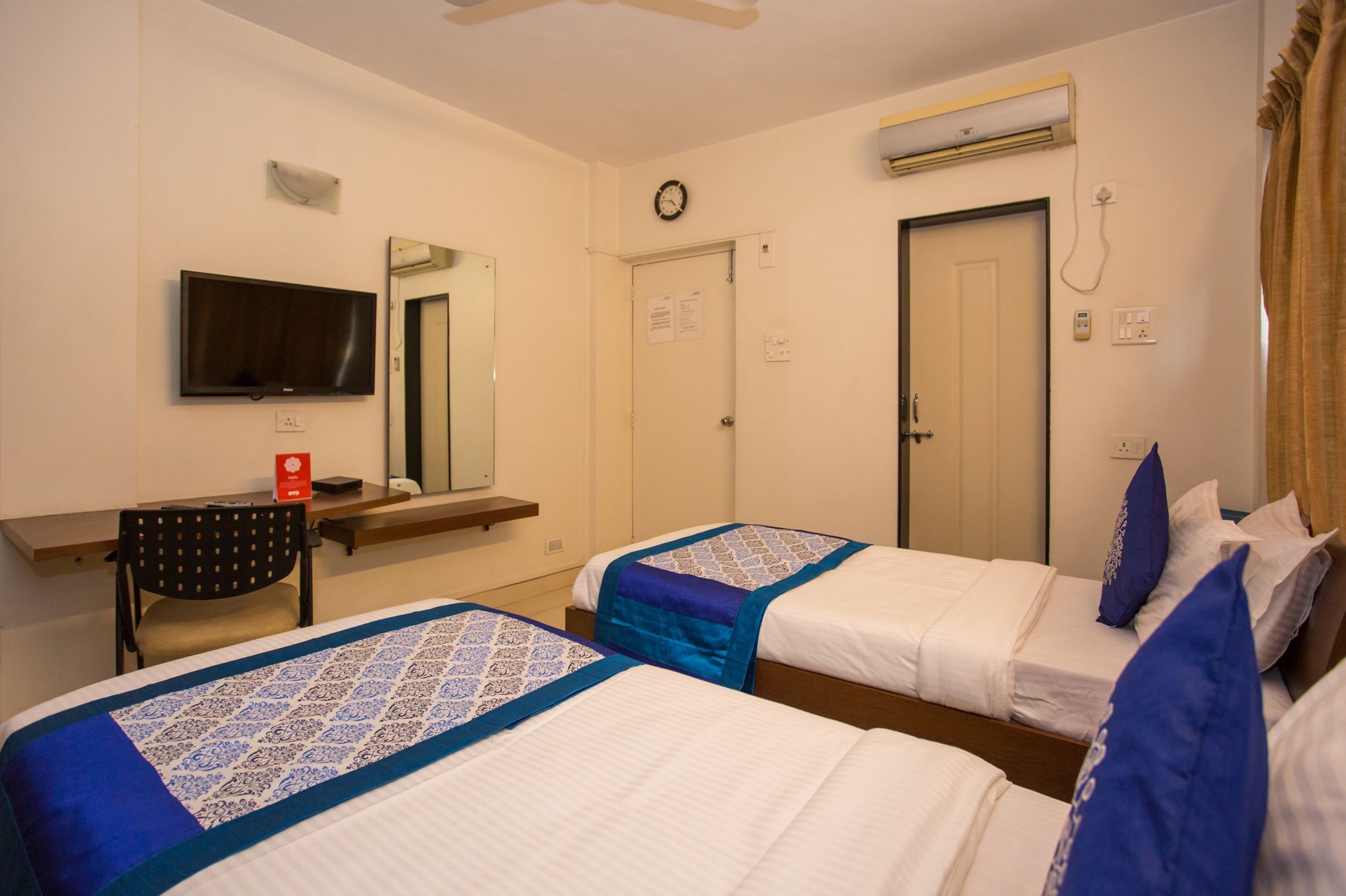 Hotel Oyo 10934 Eminent Pune