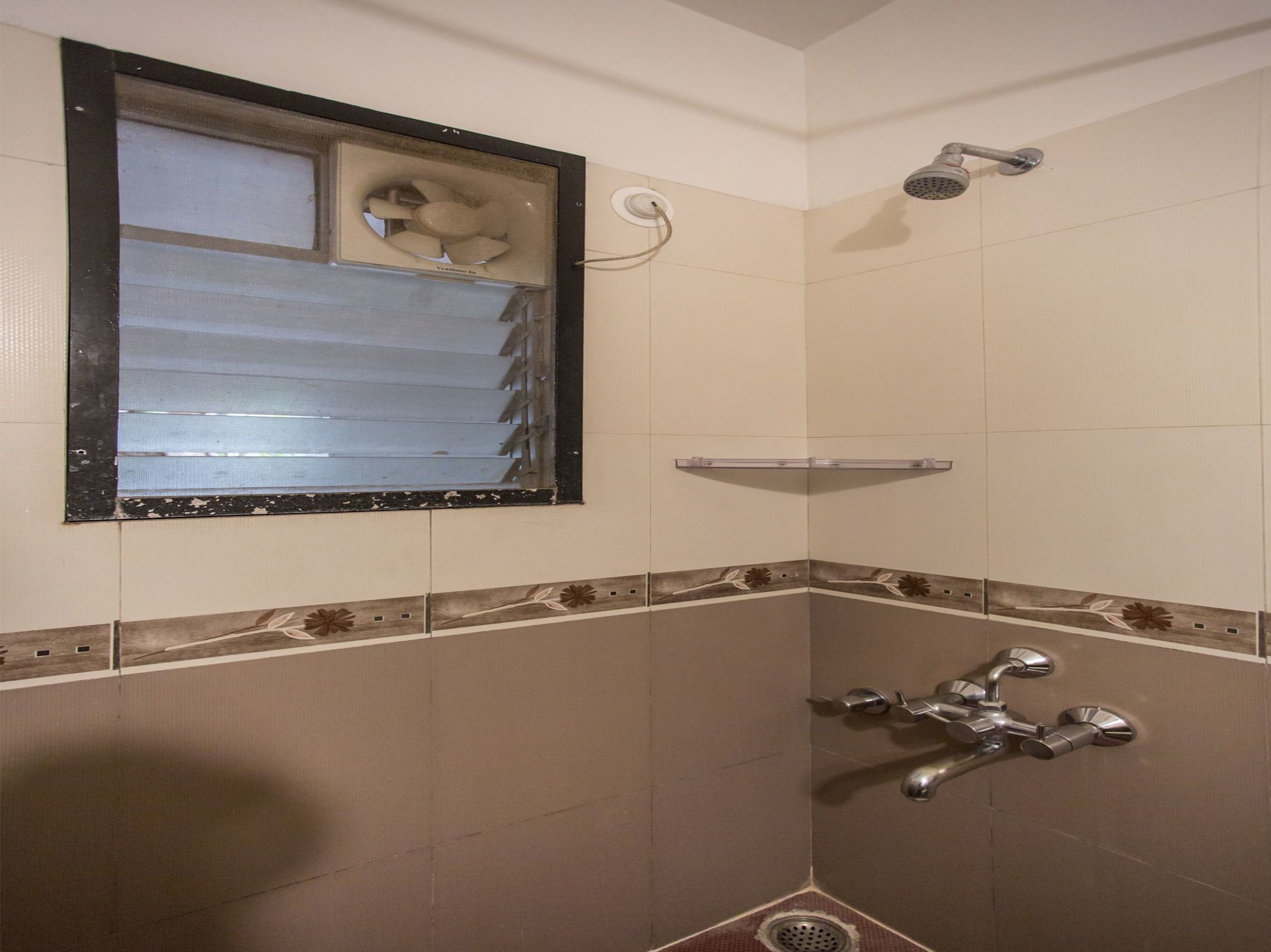Hotel Oyo 10934 Eminent